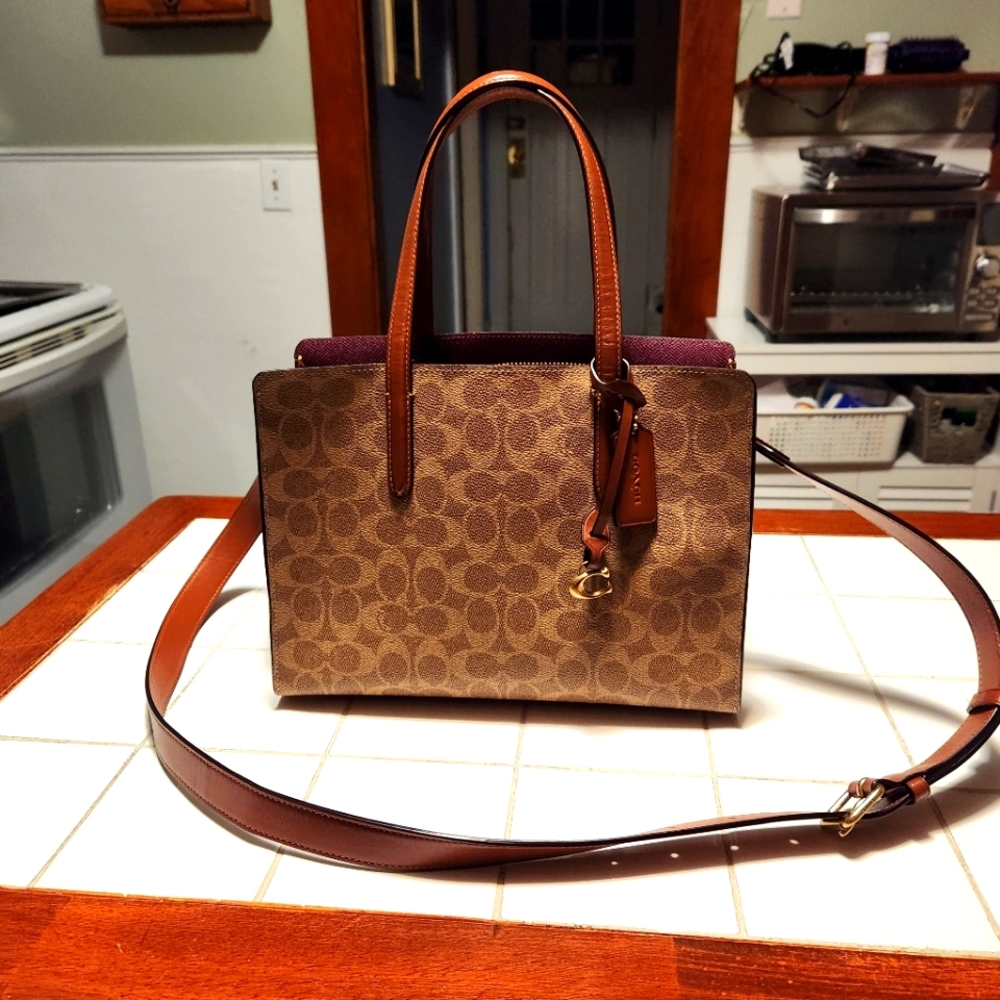 Coach Carter 28 Signature Carryall